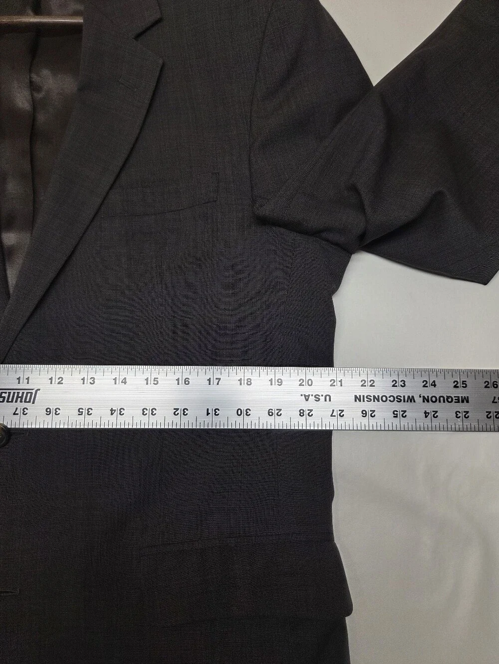 Jos. A. Bank 42R 36R Olive Green 2pc Suit 100% Wool Notch Lapel